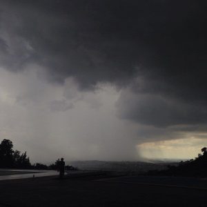 Tarde de muita chuva em BH (Foto: Dudu Barbatti)