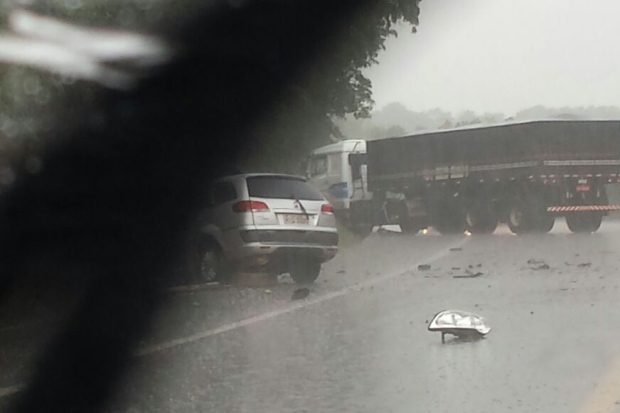 Acidente na BR 262 em Bom Despacho