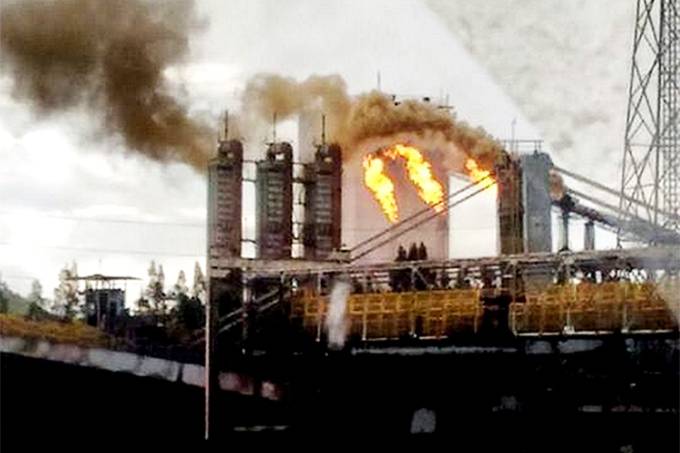 Explosão em usina