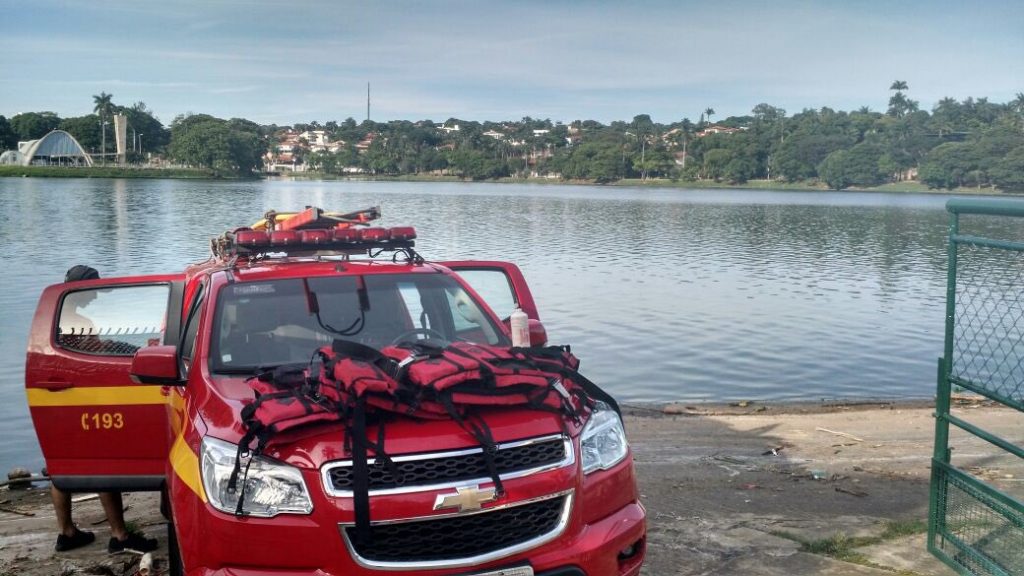 Corpo de Bombeiros na Lagoa da Pampulha - Foto: Divulgação/CBMMG - Arquivo