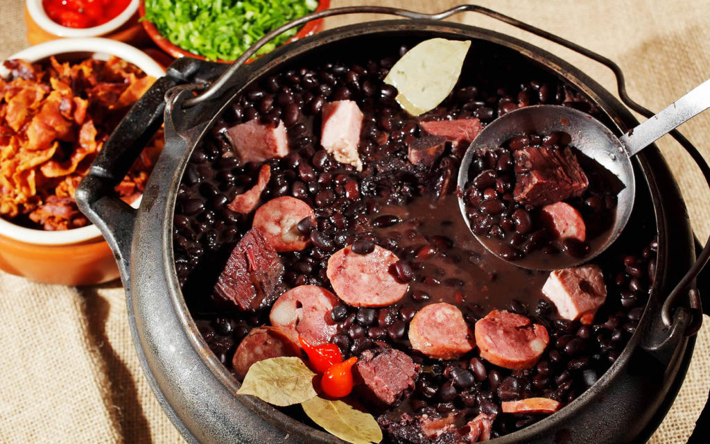 Feijoada beneficente vai agitar o Prado no próximo domingo Feijoada Beneficente