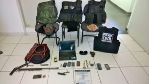 material preso com adolescentes