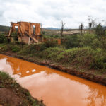 Ruínas em Paracatu de Baixo, distrito de Mariana, após dois anos da tragédia do rompimento da Barragem de Fundão da Samarco - Foto: José Cruz/Agência Brasil
