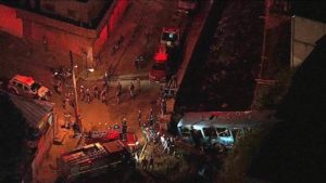 Cinco pessoas morrem e 18 ficam feridas em acidente com ônibus na Região do Barreiro, em BH 1 acidente onibus