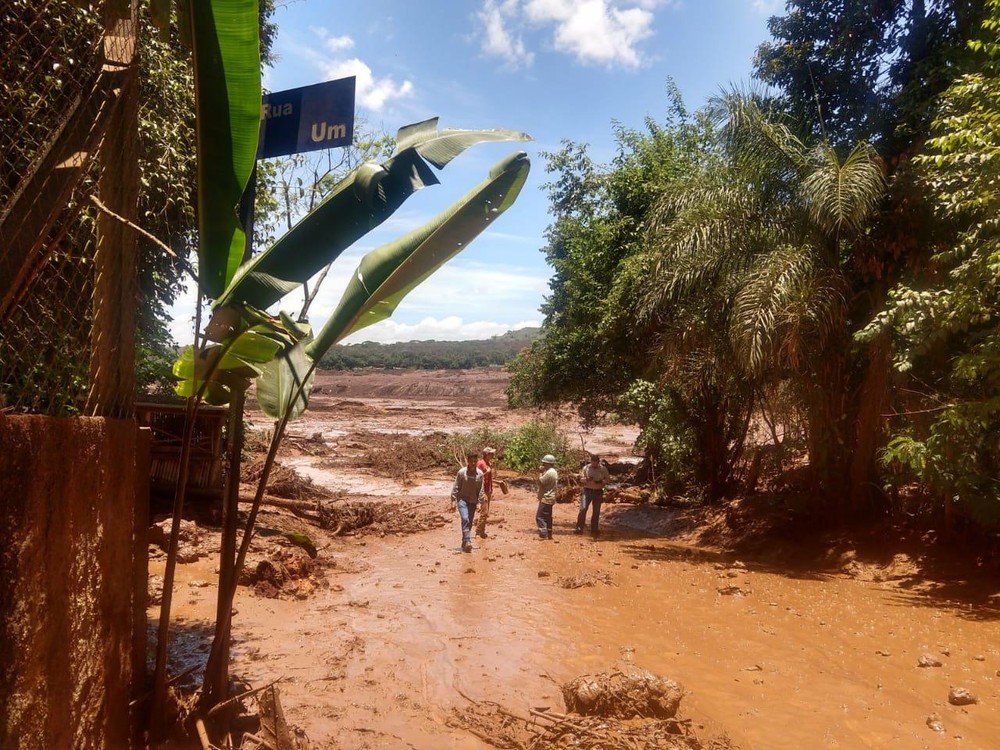 Como as chuvas prejudicaram e ainda ameaçam as barragens de rejeitos? - Foto: Divulgação/Corpo de Bombeiros
