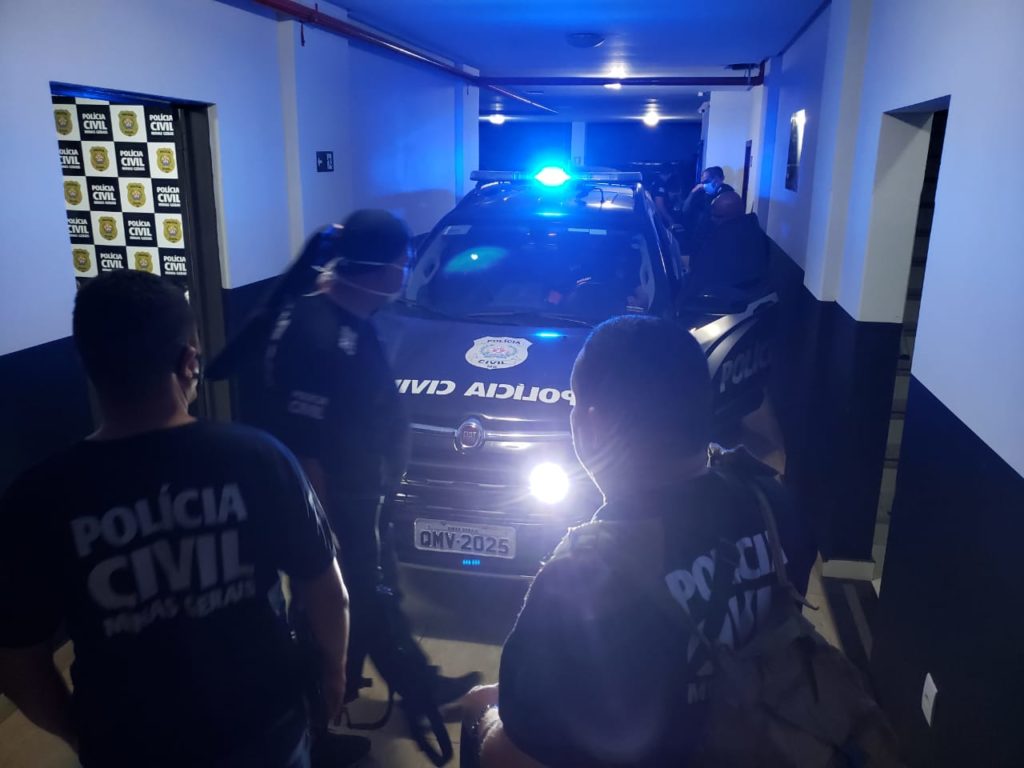 Polícia cumpre mandados de busca contra suspeitos de homicídio em Paracatu - Foto: Divulgação/PCMG