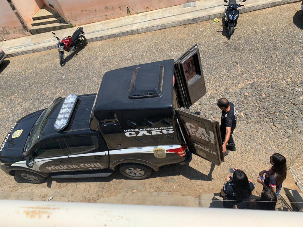 Polícia prende cinco suspeitos de tráfico de drogas em Araçuaí - Foto: Divulgação/Polícia Civil