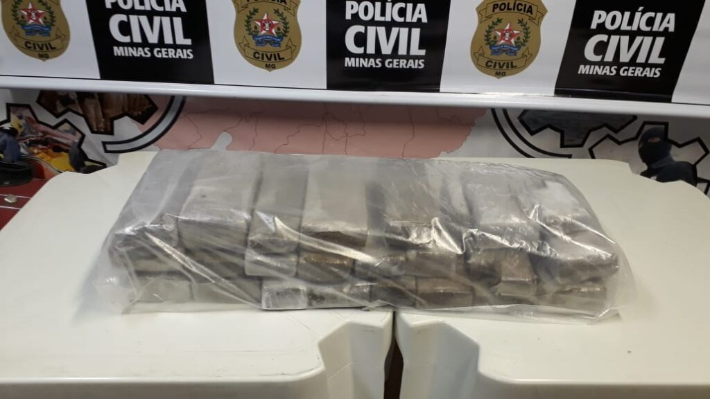 Polícia apreende 30 kg de maconha em Montes Claros - Foto: Divulgação/PCMG