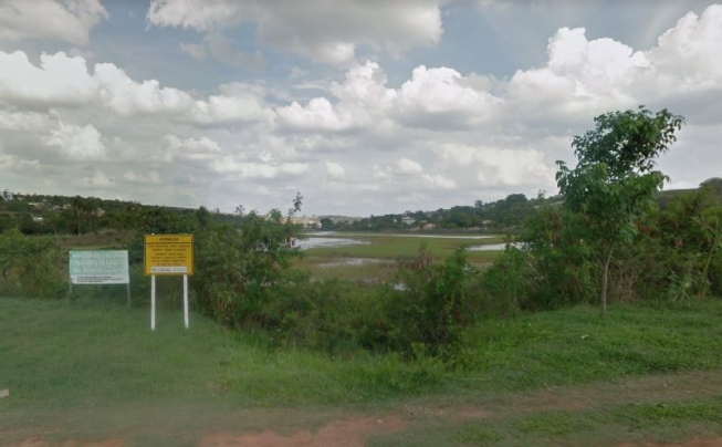 Colombiano morre afogado em lagoa de Confins, na Grande BH - Foto: Reprodução/Google Street View