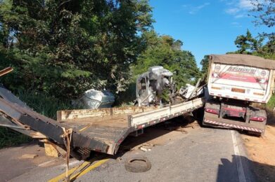 Duas pessoas morrem em acidente na MG-290, entre Borda da Mata e Inconfidentes - Foto: Divulgação/Corpo de Bombeiros