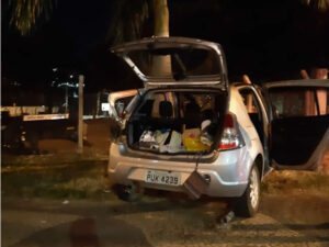 Recém-nascido morre e duas mulheres ficam feridas em acidente entre carro e ônibus em Varginha - Foto: Divulgação/Corpo de Bombeiros