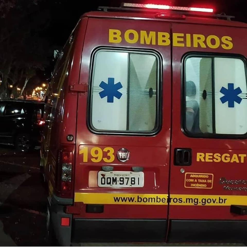 Bebê de seis dias que engasgou com amamentação é salvo pelos Bombeiros de Guaxupé - Foto: Divulgação/Corpo de Bombeiros