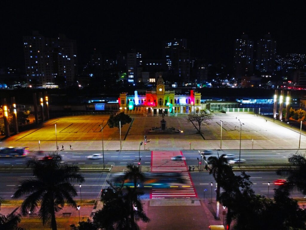 Praça da Estação, no Centro de Belo Horizonte - Foto: Divulgação/Luisa Jordá