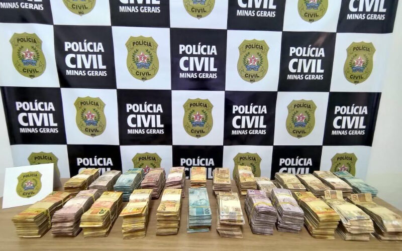 Polícia apreendeu mais de 1,2 tonelada de pasta base de cocaína em tráfico interestadual - Foto: Divulgação/PCMG