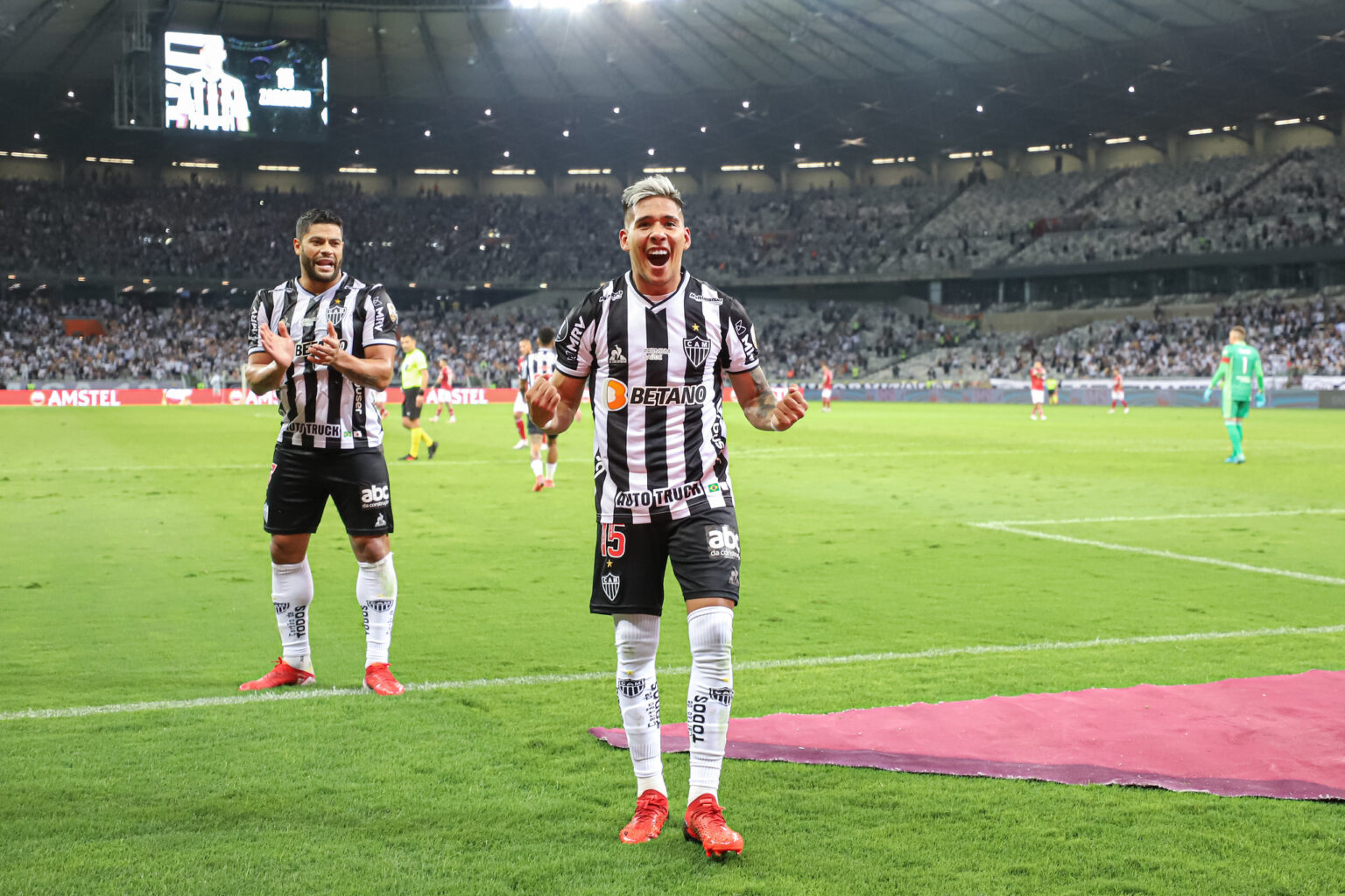 Zaracho marca duas vezes para o Galo - Foto: Clube Atlético Mineiro/Pedro Souza