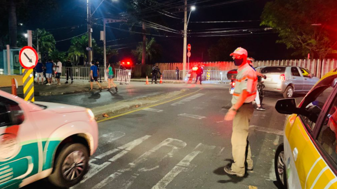 Agentes da BHTrans estão monitorando o trânsito - Foto: Divulgação/BHTrans