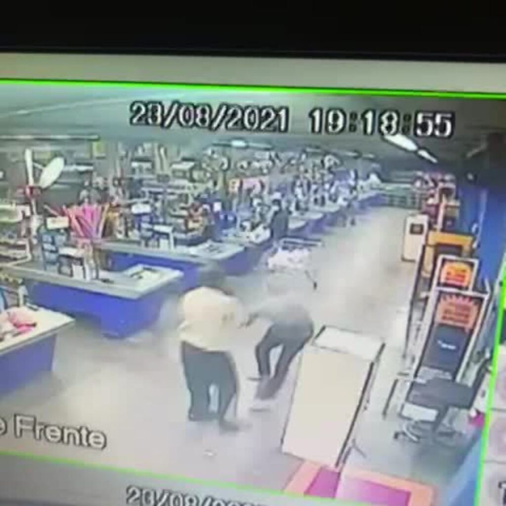 Fiscal é morto a facadas ao tentativa de furto a supermercado de BH - Foto: Reprodução