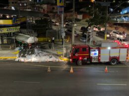 Vazamento de combustível em posto provoca interdição parcial da Cristiano Machado, em BH - Foto: Reprodução/Redes Sociais