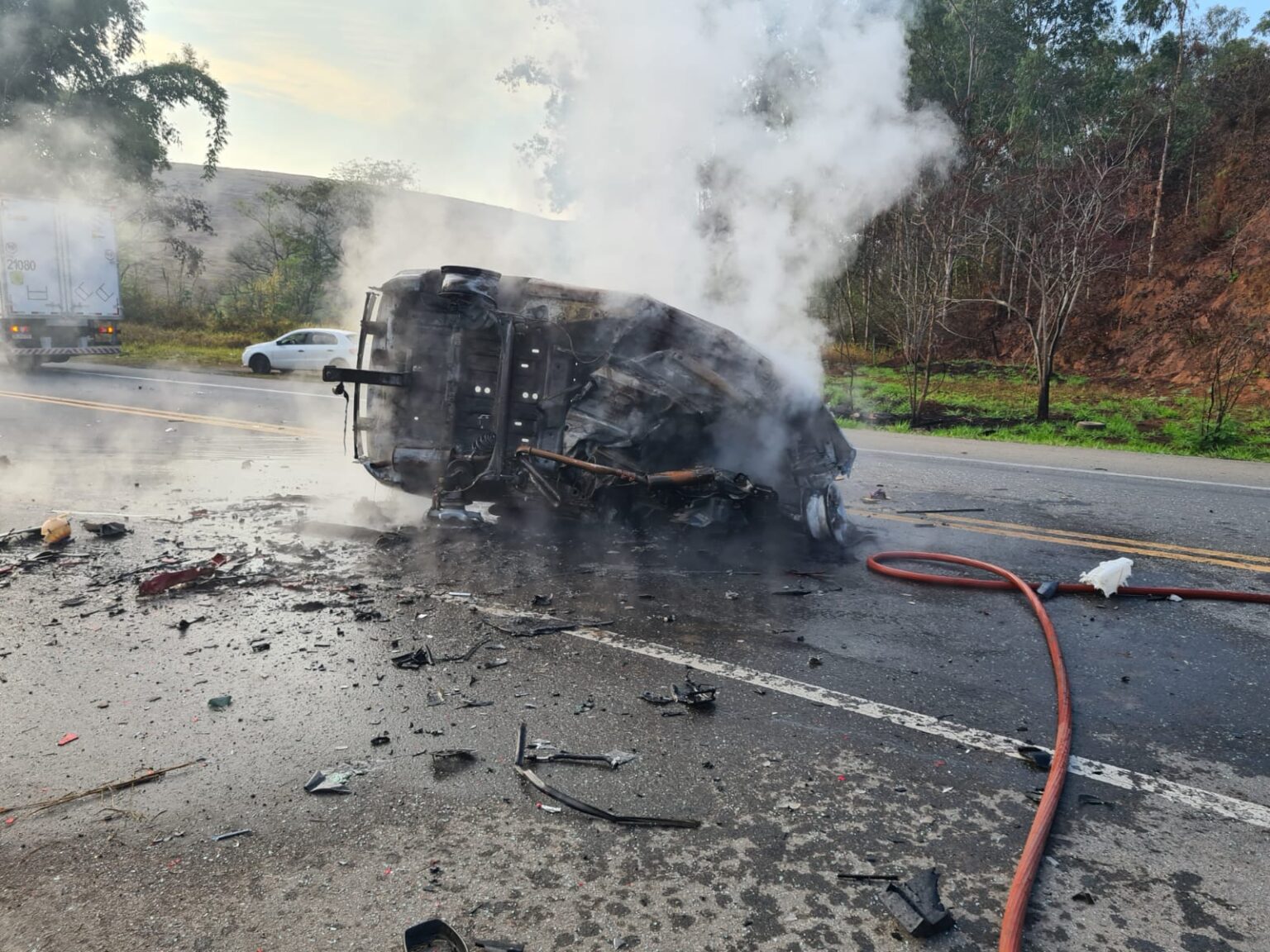 BR 116 Leopoldina acidente