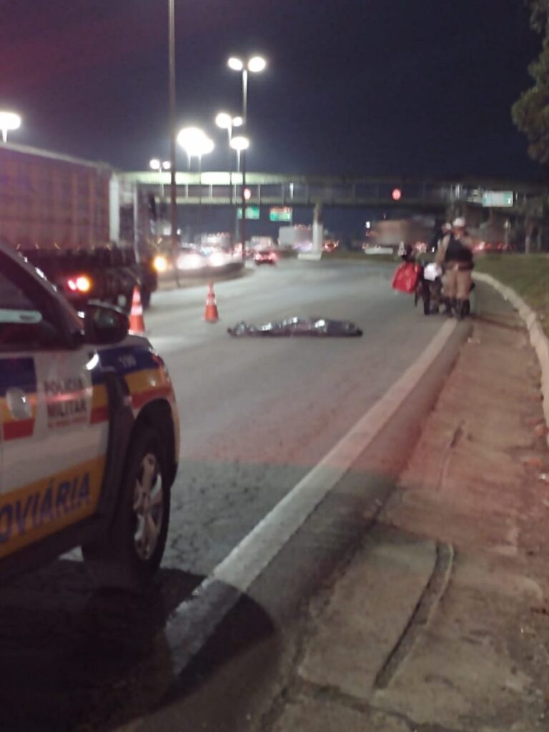 Motocicleta tem mal súbito e morre no Anel Rodoviário, em Belo Horizonte - Foto: Reprodução/Redes Sociais