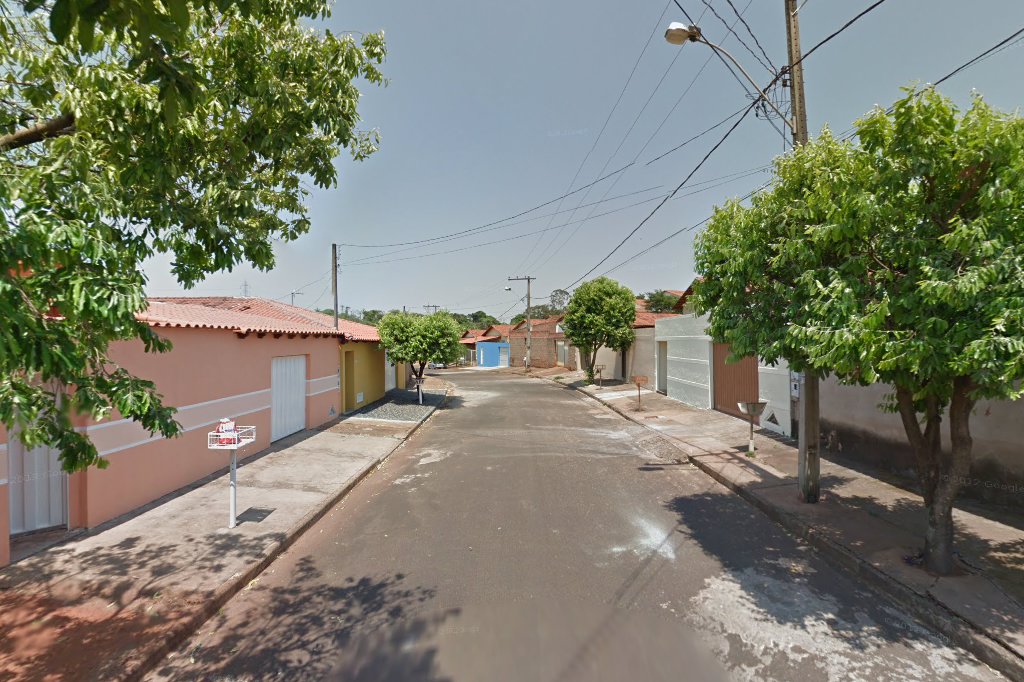 Mãe e filho são encontrados mortos em residência no Bairro Tocantins, em Uberlândia - Foto: Reprodução/Google Street View