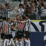 Atlético-MG vence Santos de virada e mantém vantagem no Brasileiro - Foto; Pedro Souza/Atlético