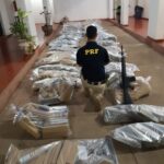 PRF apreende mais de 1 tonelada de maconha avaliada em R$ 2 milhões na BR-251, em Salinas - Foto: Divulgação/Polícia Rodoviária Federal