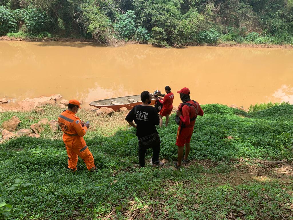 Bombeiros localiza corpo de homem que se afogou no Rio Paranaíba, em Patos de Minas - Foto: Divulgação/CBMMG