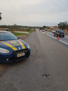 Motoristas enfrentam congestionamento na saída do feriadão em Belo Horizonte - Foto: Divulgação/PRF