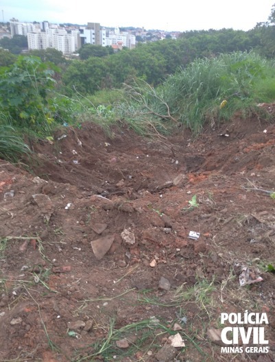Suspeito é preso por matar e ocultar corpo de mulher em matagal de Conceição do Rio Verde 1 Suspeito é preso por matar e ocultar corpo de mulher em matagal de Conceição do Rio Verde - Foto: Divulgação/PCMG