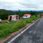 Duas pessoas morrem após carro capotar na MGC-122, entre Mato Verde e Santo Antônio do Retiro - Foto: Divulgação/CBMMG