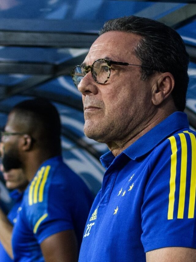 Vanderlei Luxemburgo é demitido do Cruzeiro