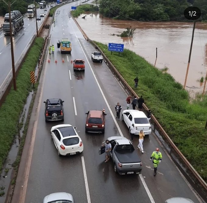 Veja os pontos de interdição nas rodovias que cortam Minas Gerais nesta terça-feira - Foto: Reprodução/Redes Sociais