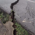 BR-262 é interditada em Córrego Danta, no Centro-Oeste, por causa de rachadura no asfalto - Foto: Reprodução/Redes Sociais