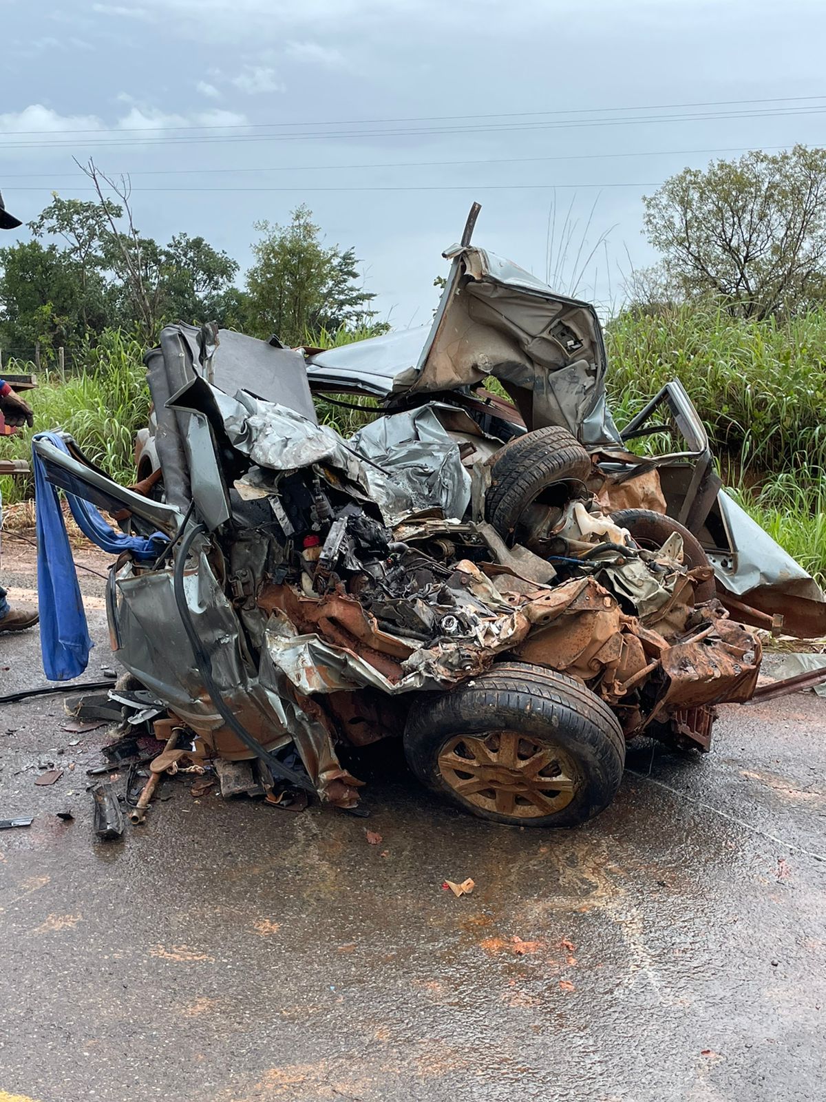 Três pessoas morrem após acidente na MG-060, em Abaeté - Foto: Divulgação/CBMMG