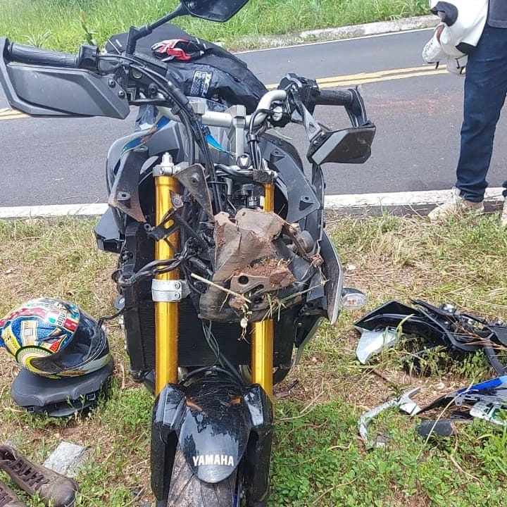 Motociclista morre após acidente na MG-413 em Araguari - Foto: Divulgação/CBMMG