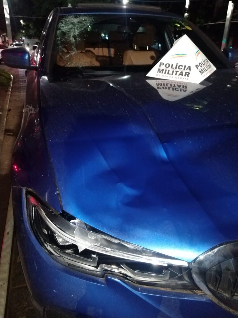 Mulher morre atropelada por carro de luxo ao sair de casa de shows em BH - Foto: Polícia Militar/Divulgação