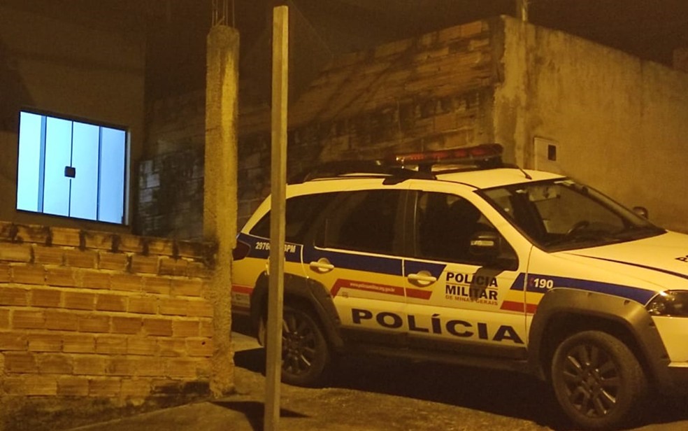 Filho é suspeito de matar mãe a facadas dentro de casa em Monte Sião - Foto: Portal Tô no Giro