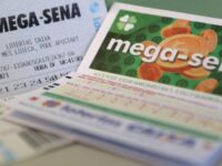 Bolão de Nova Lima acerta seis dezenas da Mega-Sena e fatura R$ 17,9 milhões - Foto: Tânia Rêgo/Agência Brasil