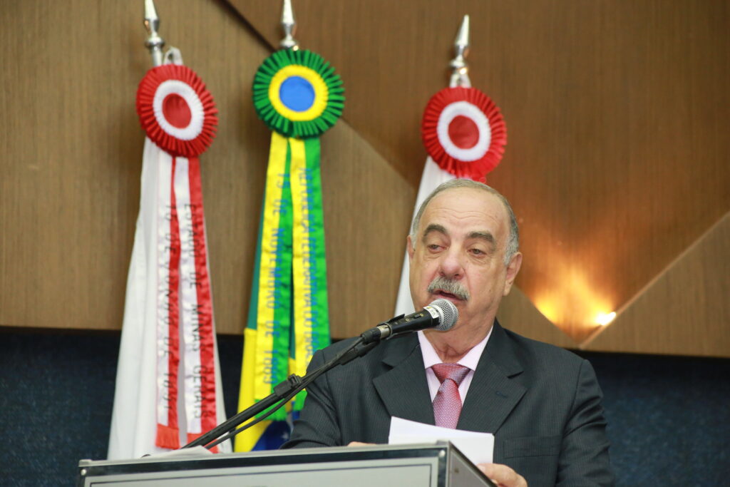Fuad Noman, prefeito de BH, revela tratamento contra câncer linfoma não Hodgkin - Foto: Cláudio Rabelo/CMBH