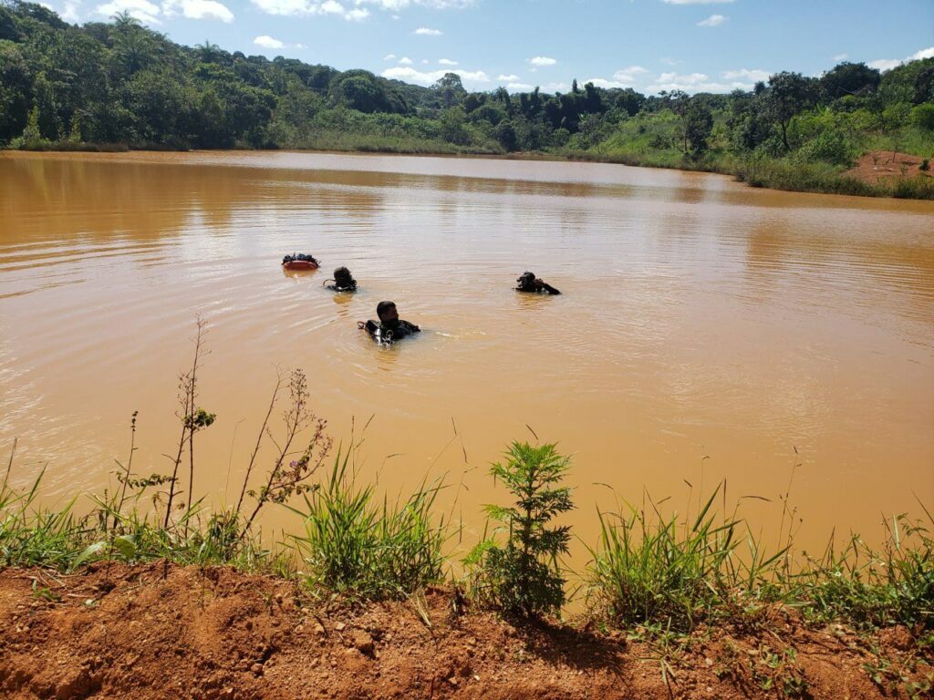 Corpo de adolescente é encontrado após afogar em lagoa de Mateus Leme - Foto: Divulgação/CBMMG