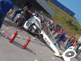Helicóptero cai no bairro Chácara Boa Vista em Contagem - Foto: Reprodução/Redes Sociais