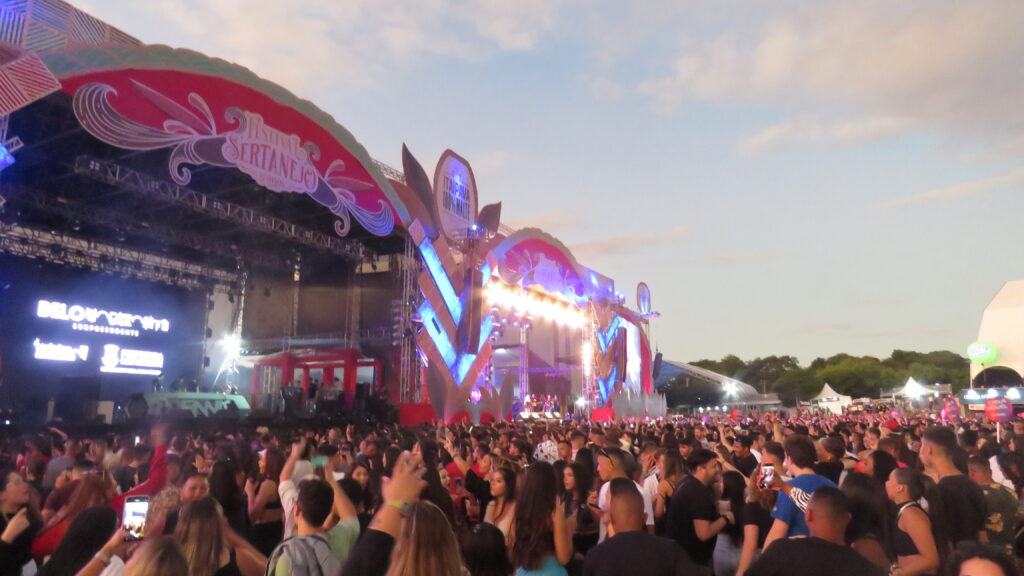 Festival Sertanejo mostra porque é um dos maiores eventos de música do pais - Foto: Elberty Valadares/Por Dentro de Minas