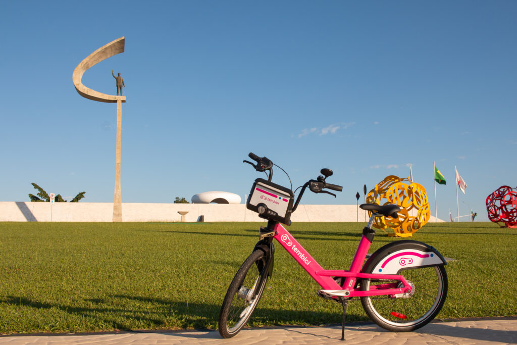 Bicicleta elétrica poderá ganhar espaço como transporte em Belo Horizonte - Foto: DivulgaçãoBicicleta elétrica poderá ganhar espaço como transporte em Belo Horizonte - Foto: DivulgaçãoBicicleta elétrica poderá ganhar espaço como transporte em Belo Horizonte - Foto: DivulgaçãoBicicleta elétrica poderá ganhar espaço como transporte em Belo Horizonte - Foto: DivulgaçãoBicicleta elétrica poderá ganhar espaço como transporte em Belo Horizonte - Foto: DivulgaçãoBicicleta elétrica poderá ganhar espaço como transporte em Belo Horizonte - Foto: DivulgaçãoBicicleta elétrica poderá ganhar espaço como transporte em Belo Horizonte - Foto: DivulgaçãoBicicleta elétrica poderá ganhar espaço como transporte em Belo Horizonte - Foto: DivulgaçãoBicicleta elétrica poderá ganhar espaço como transporte em Belo Horizonte - Foto: DivulgaçãoBicicleta elétrica poderá ganhar espaço como transporte em Belo Horizonte - Foto: DivulgaçãoBicicleta elétrica poderá ganhar espaço como transporte em Belo Horizonte - Foto: DivulgaçãoBicicleta elétrica poderá ganhar espaço como transporte em Belo Horizonte - Foto: DivulgaçãoBicicleta elétrica poderá ganhar espaço como transporte em Belo Horizonte - Foto: Divulgação