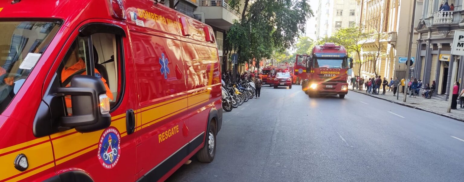 Incêndio atinge apartamento no Edifício Maletta, no Centro de BH - Foto: Divulgação/Corpo de Bombeiros