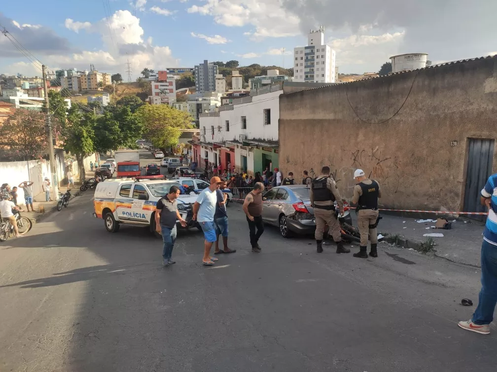 Motociclista morre em acidente no bairro Alpes, em BH - Foto: Divulgação/PMMG