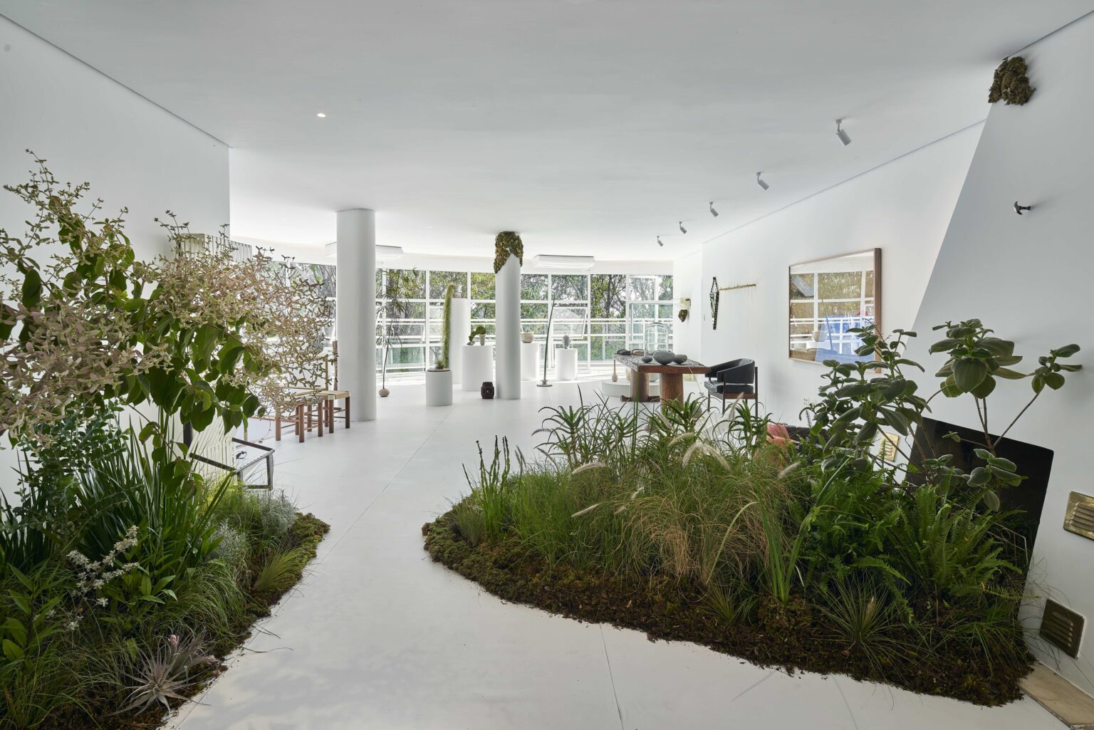 27ª CASACOR Minas Gerais começa nesta terça-feira no Palácio das Mangabeiras CASACOR Minas Gerais - Jomar Bragança Da Natureza surreal das Coisas - Marcelo Alvarenga e Marina Tadeu - Foto: Divulgação