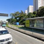 Obras interditam parcialmente trecho da Avenida Vilarinho, na Região de Venda Nova, em BH - Foto: Reprodução/Google Street View