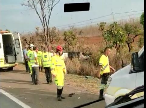 Irmãos morrem após grave acidente com caminhonete na BR-040, em Paracatu - Foto: Reprodução/Redes Sociais