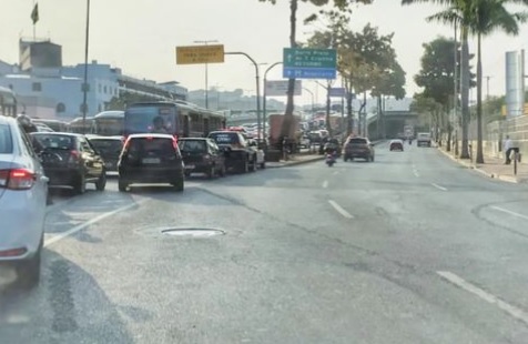 Policial Civil morre após acidente no Viaduto Leste, em BH 1 Policial Civil morre após acidente no Viaduto Leste de Belo Horizonte - Foto: Reprodução/Redes Sociais